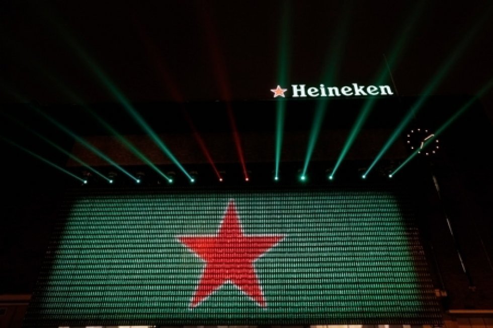 Sig socialt tillykke til Heineken