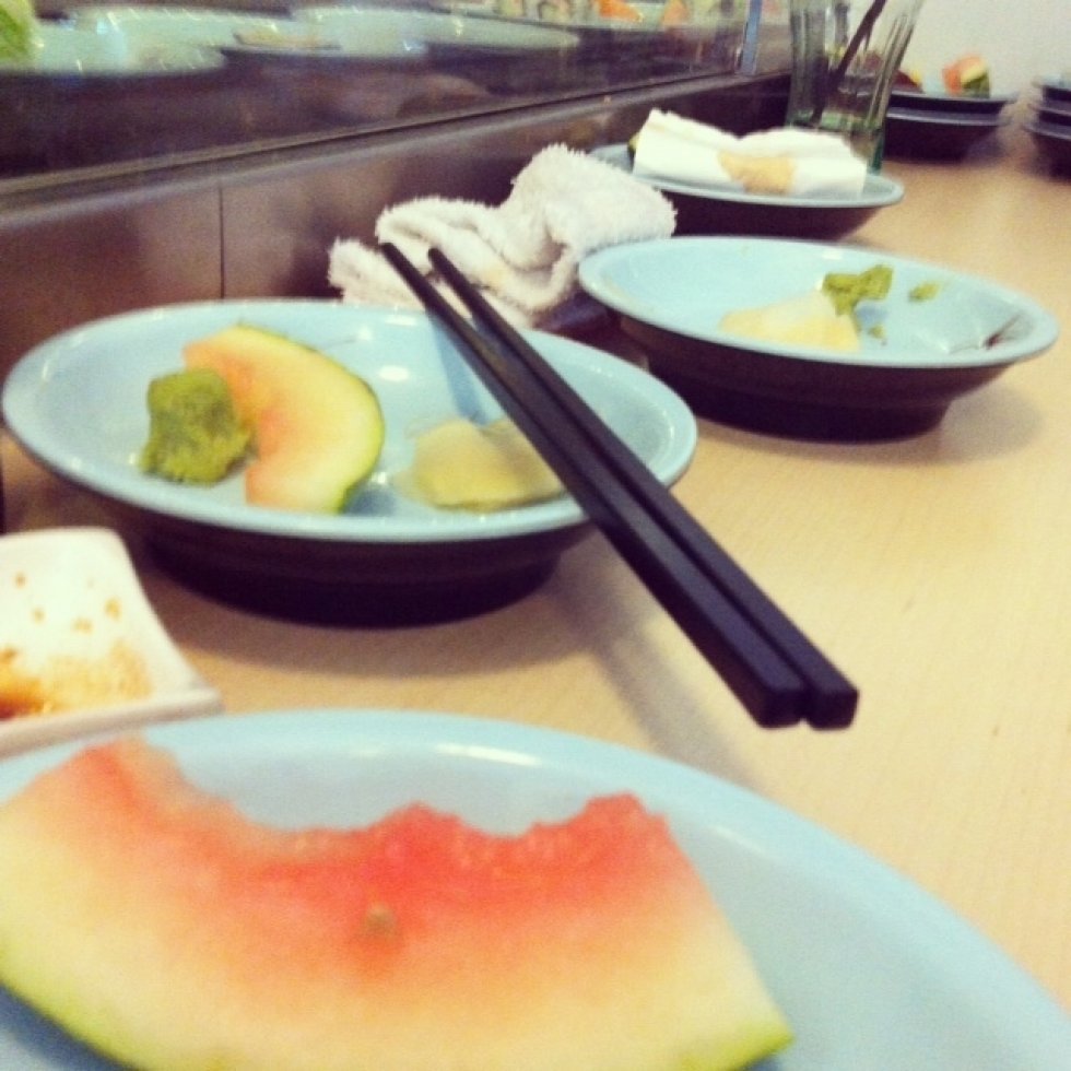 Lørdag aften blev fejret i godt selskab med en veninde. Vi ryddede sushi-båndet på Fuji Sushi - intet mindre! - Instagrams fra livet