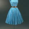 Brigitte Bardot-inspireret kjole fra 1950'erne med tern. Foto: Nationalmuseet - Modens historie