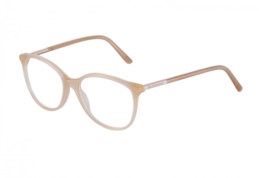 Burberry-brillen findes også i en lækker, lys nuance, hvilket kan gøre det svært at vælge ... - Sæsonens briller