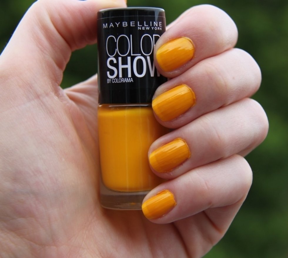 Maybelline Colorshow 749 Electric Yellow - Smæk på farverne med Colorshow