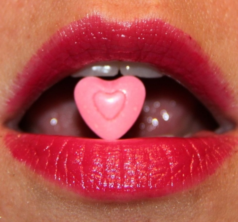 Colour Crush 201, Red Hot Raspberry, - meget pink og meget funky! - Colour Crush dine læber