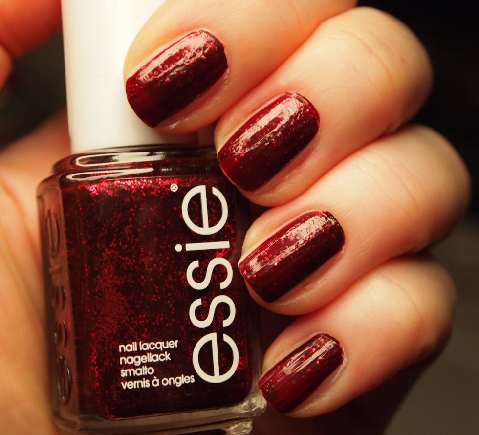 toggle to the top - essie vinter