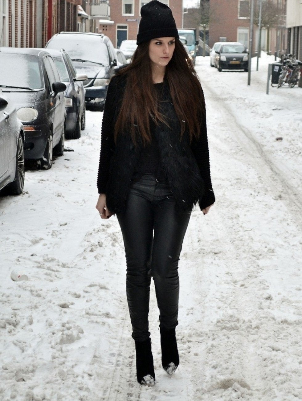 Foto: http://lookbook.nu/look/4517197-H&M-Beanie-Only-Leather-Pants-Faux-Furr-Comegetfashion - Winter Wonderland