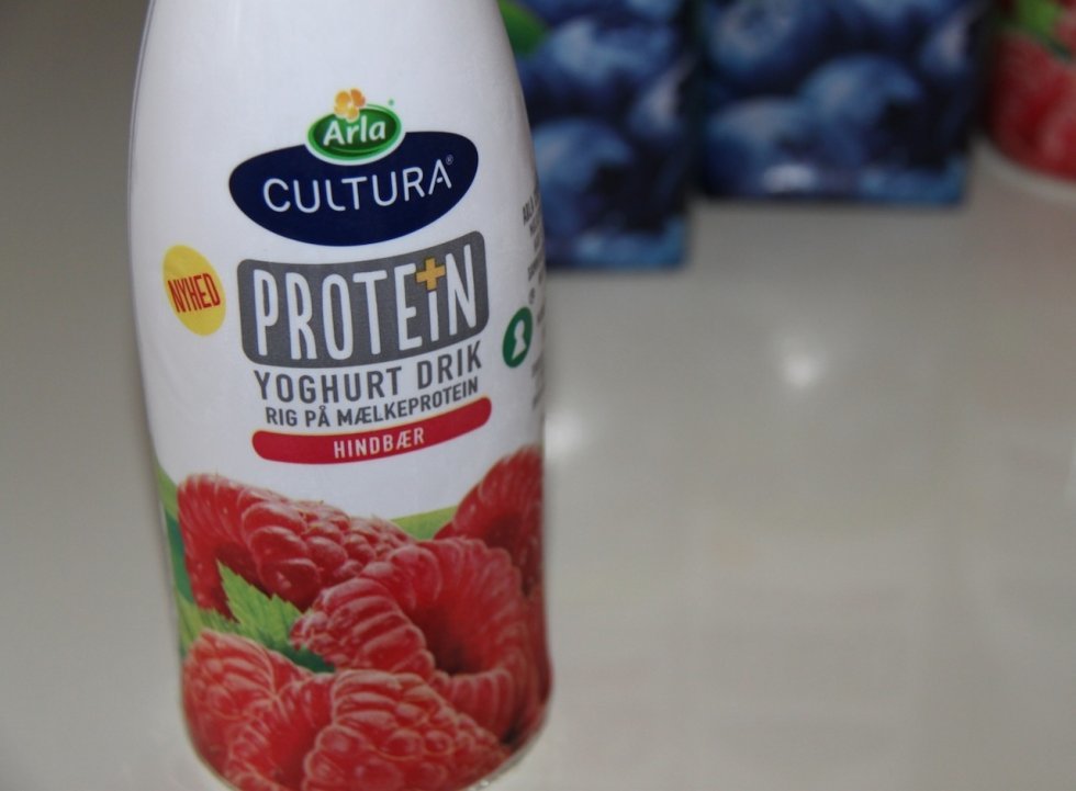 Den nye Yoghurt-drik fra Arla Cultura mætter lige så meget som et lille måltid. - Arla Cultura - nu med protein