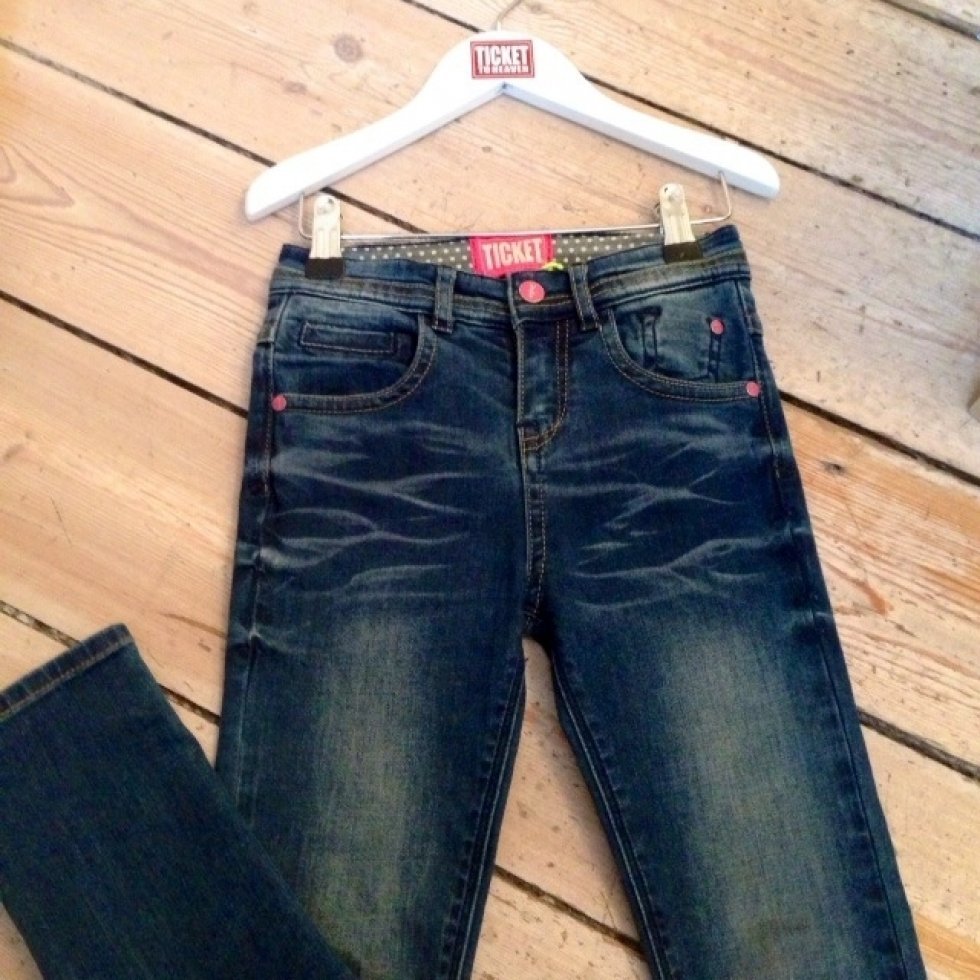 Fede jeans til piger, model Neda, 379,95 kr. - Forårsguf fra Ticket to Heaven