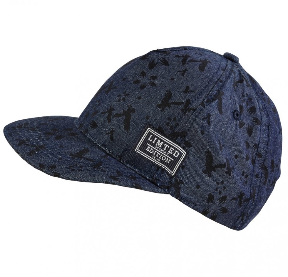 Cool cap fra Limited by Name It, pris 129,95 kr. - Prikken over i'et