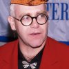 Elton John er brille-fashionista og stor fan af Optical - Gadebrillemoden