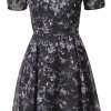 Mønstret kjole inspireret af 1950'erne fra H&M - Pressefoto - Tendens 2012: New look