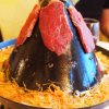 Signaturretten El Sombrero serveres på noget, der minder om en sombrero, og som indebærer, at man selv steger sit kød. - Dag 2: Fuerteventura og kulinariske oplevelser