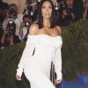 Kim Kardashian lancerer ny beauty-serie den 21. juni 